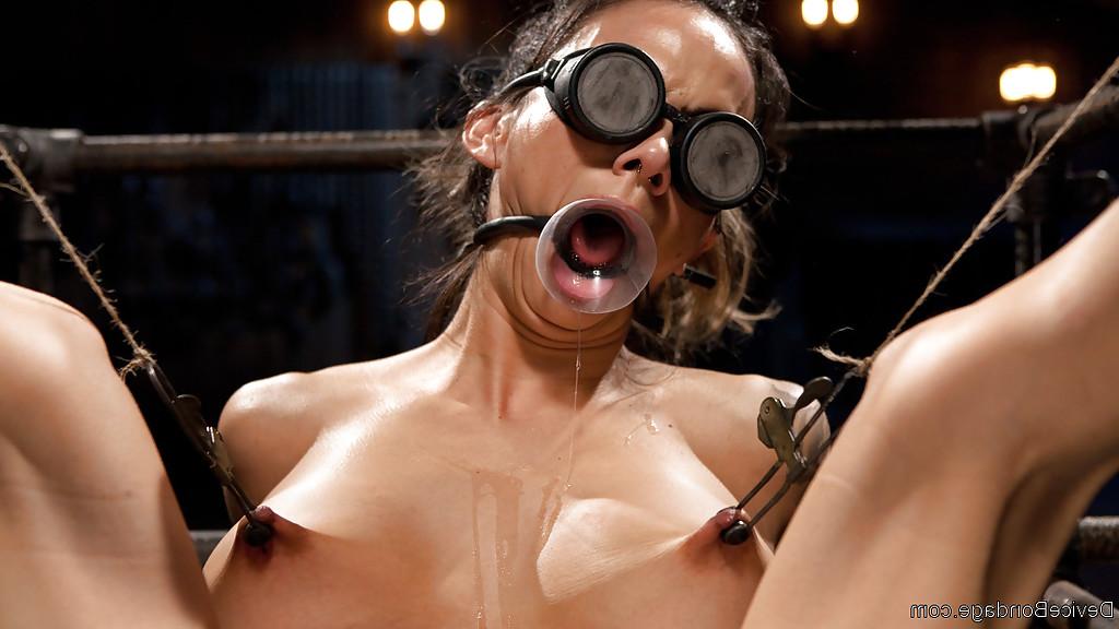 16P Busty Latina MILF Nadia Styles undergoes hardcore device bondage training