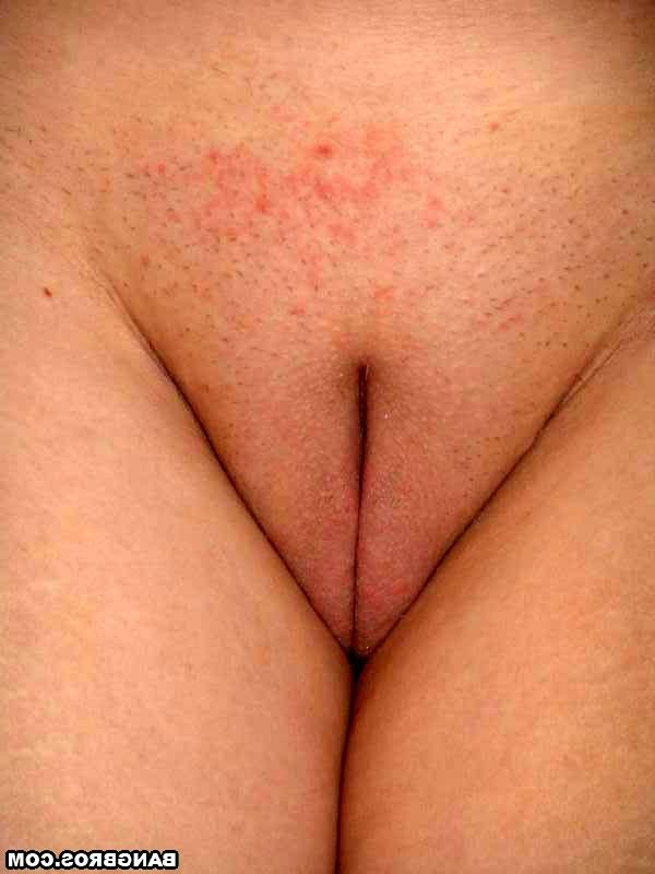 20P Petite blondie with cameltoe Amber Peach gets banged by a horny fucker
