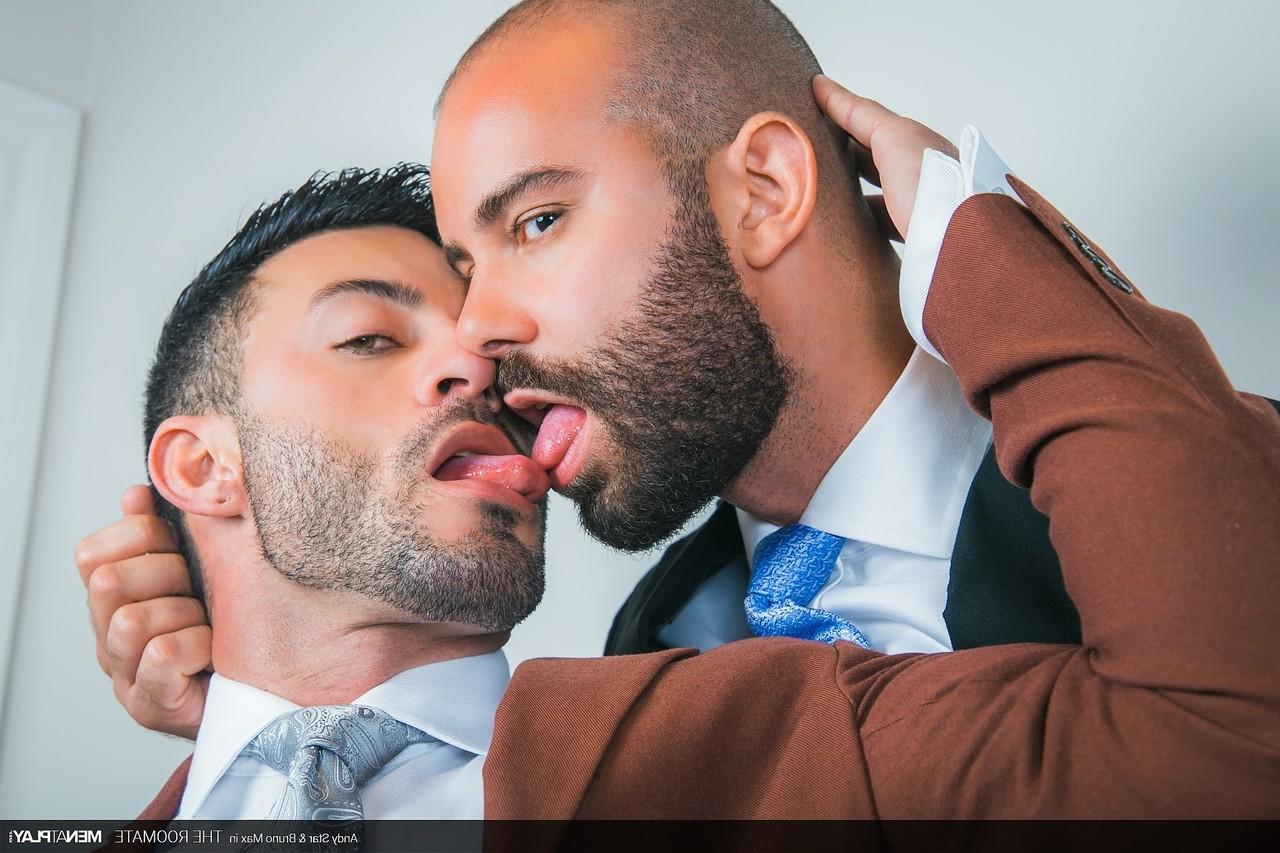 20P Horny hunks Andy Star and Bruno Max fuck wearing stockings and shirts