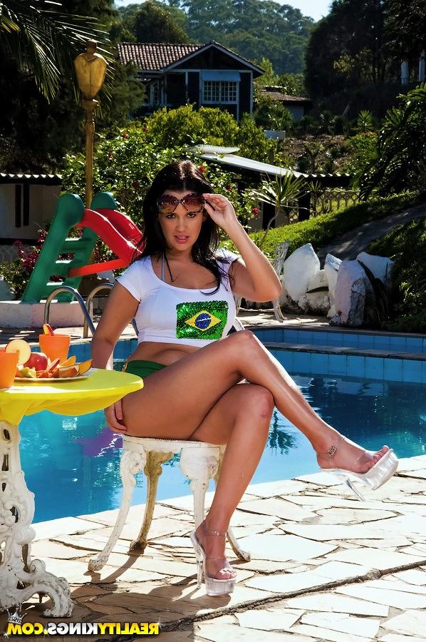 16P Brazilian MILF Randi Lane exposes her big ass and tits by the pool