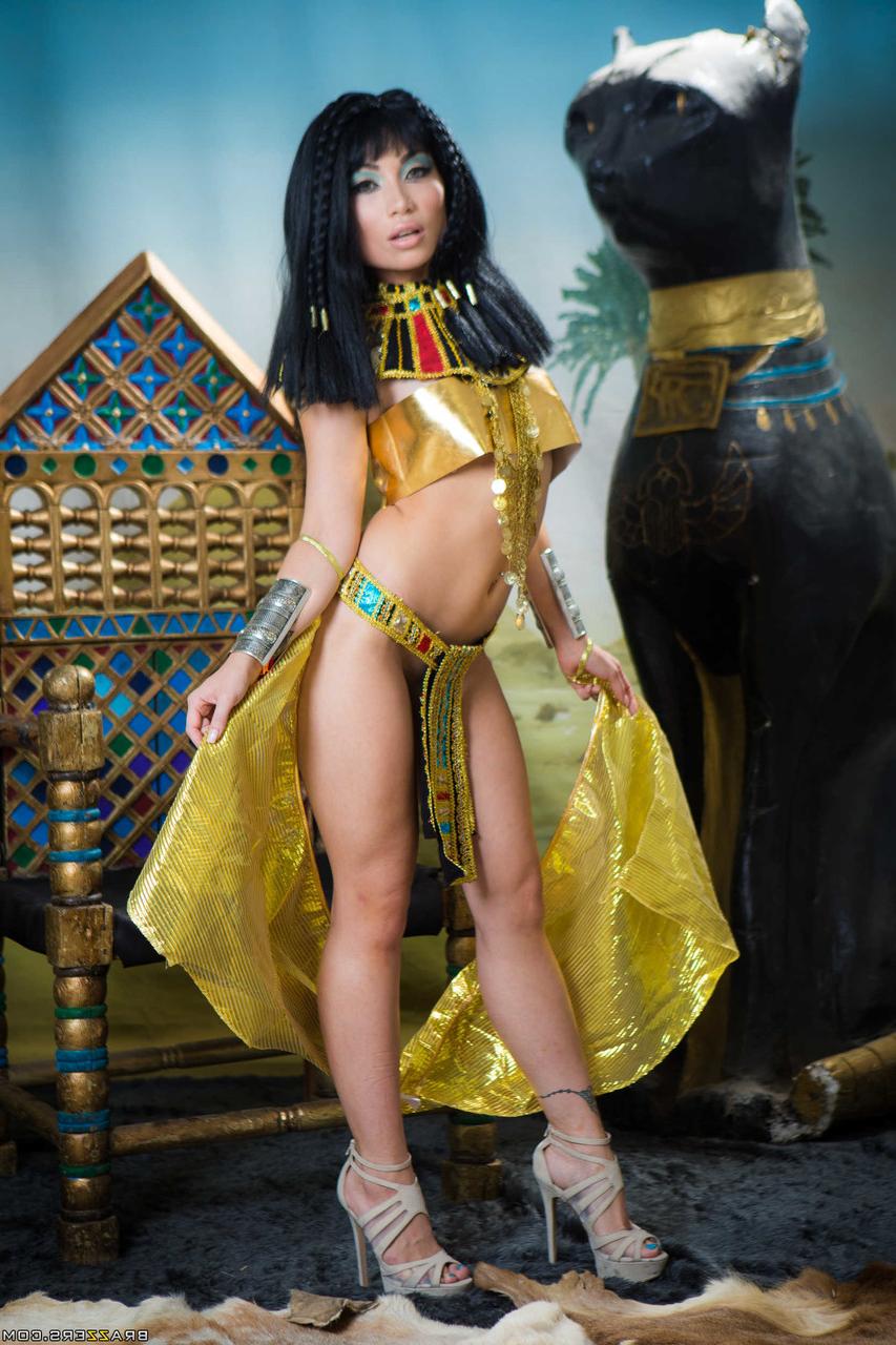 20P Petite Asian Rina Ellis shows her boobs & ass dressed up as Cleopatra