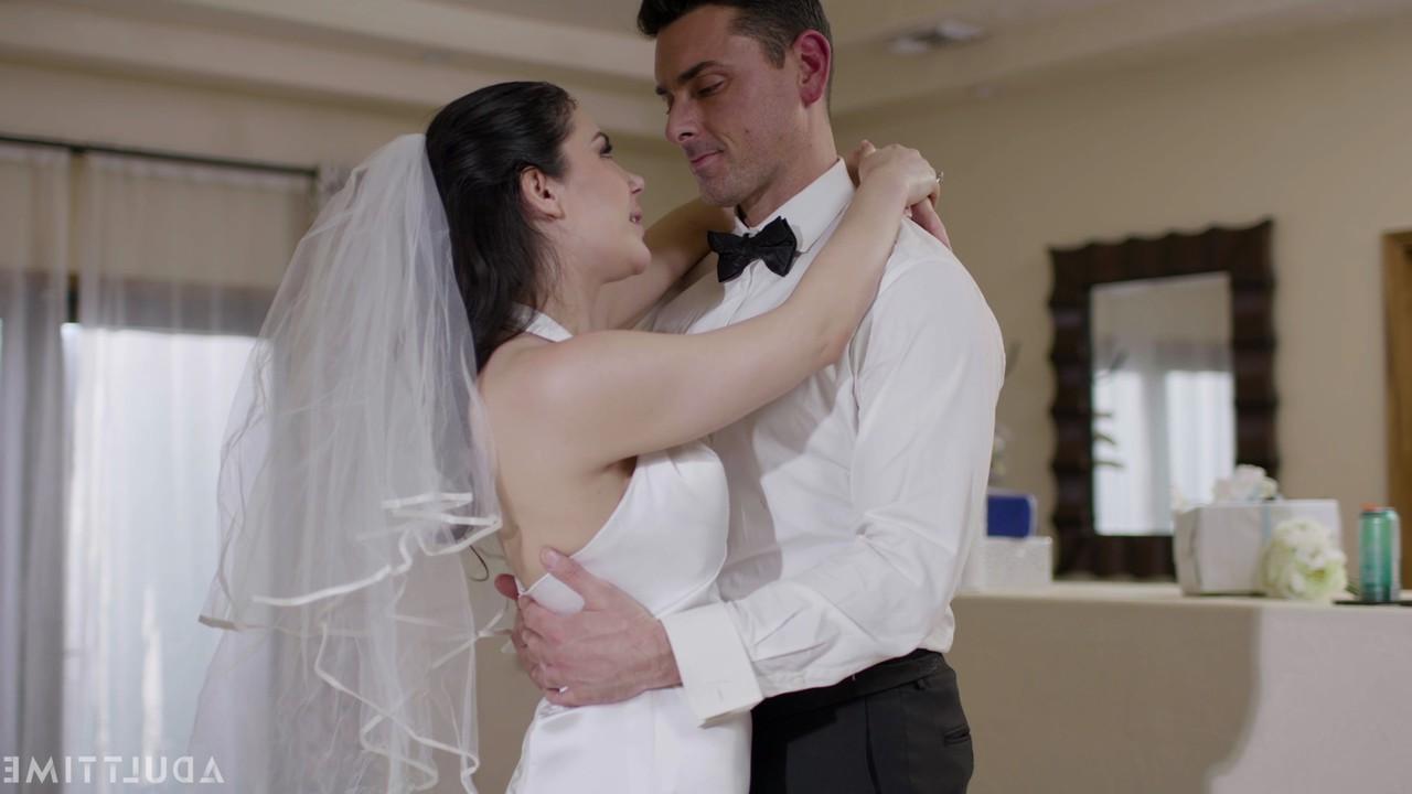 20P Cheating girlfriend Valentina Nappi gets analized on her wedding day