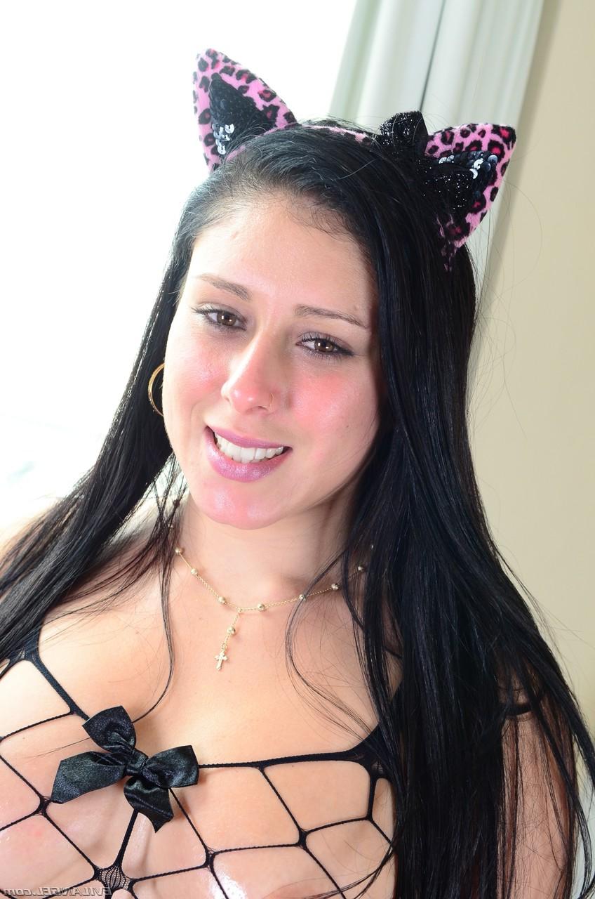 18P Bunda grande e gorda em meias arrastão se prepara para algum sexo travesti travesti