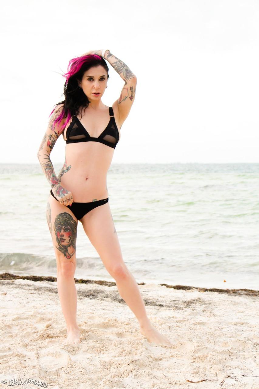 17P Colorful Joanna Angel stripping off & showing her wet cunt alone at the beach