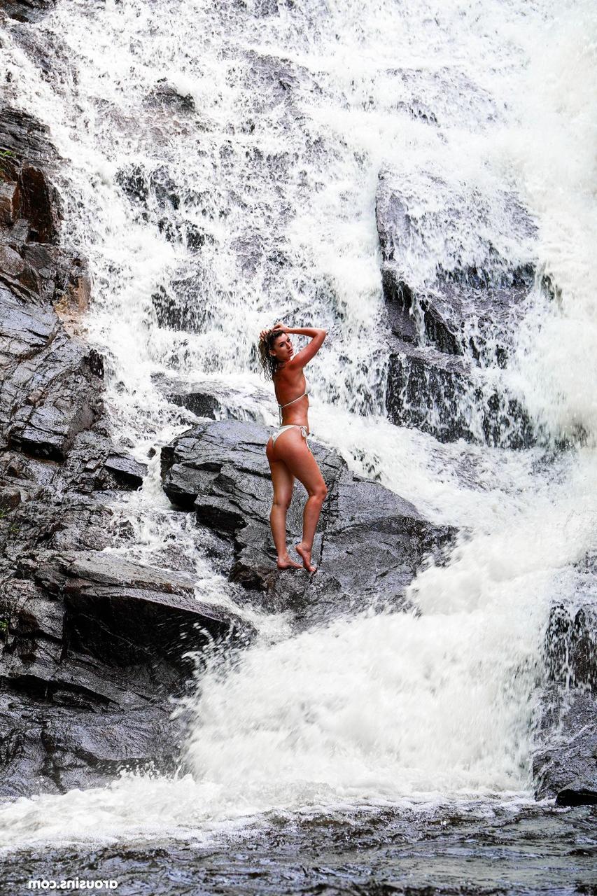 20P Sexy brunette Candice Demellza goes topless while teasing in a bikini outdoors