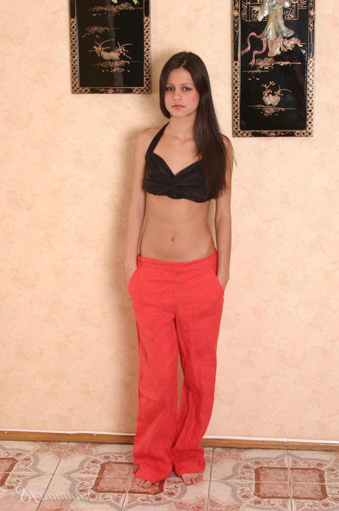 16P Stunning 18 featuring Zenia G Hot Pictures