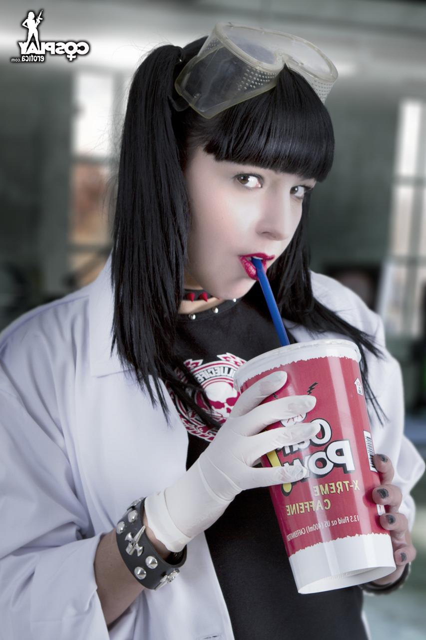 12P Cute cosplayer uncovers her nice tits before parting her labia lips