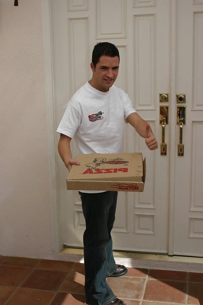 16P Lewd MILF Lori Lust gets two pizzas and two big cocks to feed her twat