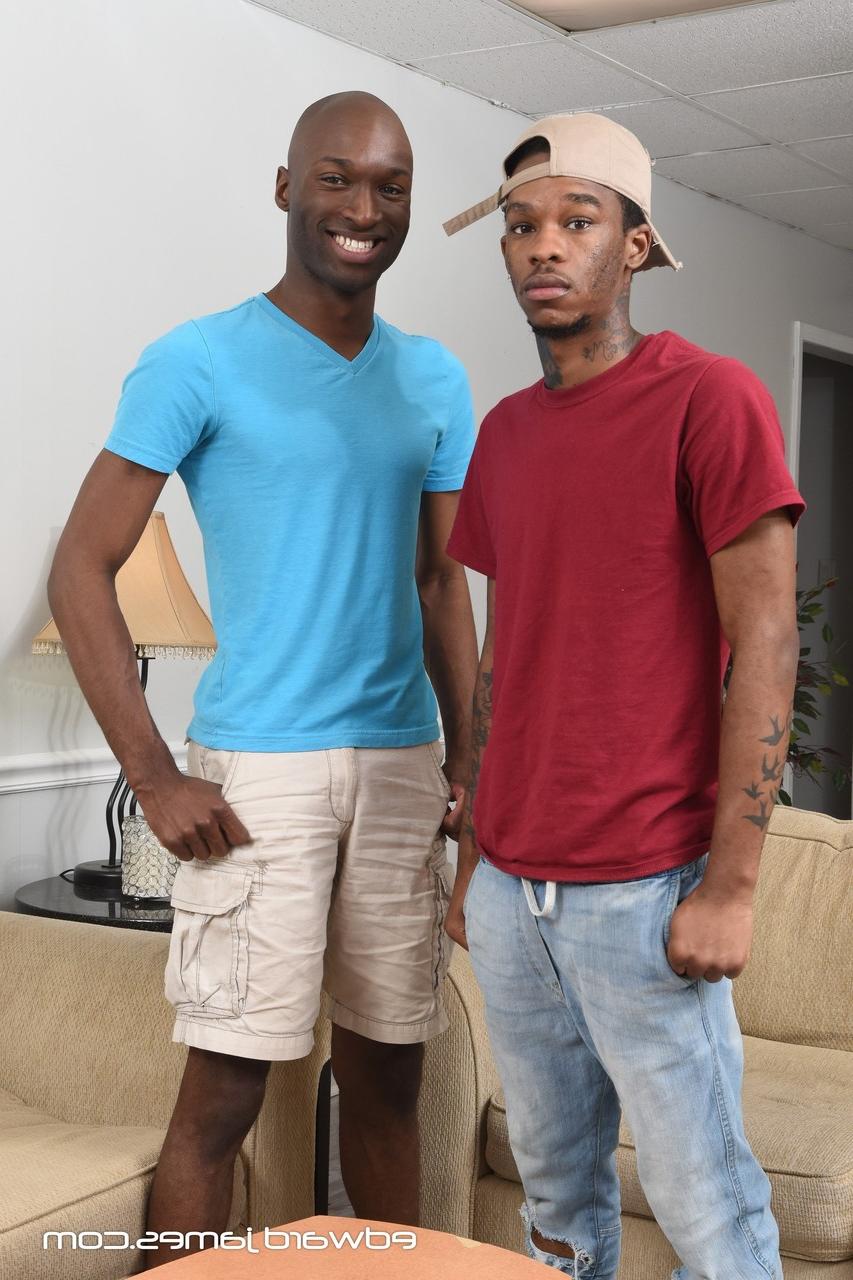 20P Shaven-headed hottie Blaine Porter bangs his ebony gay lover Per Fection
