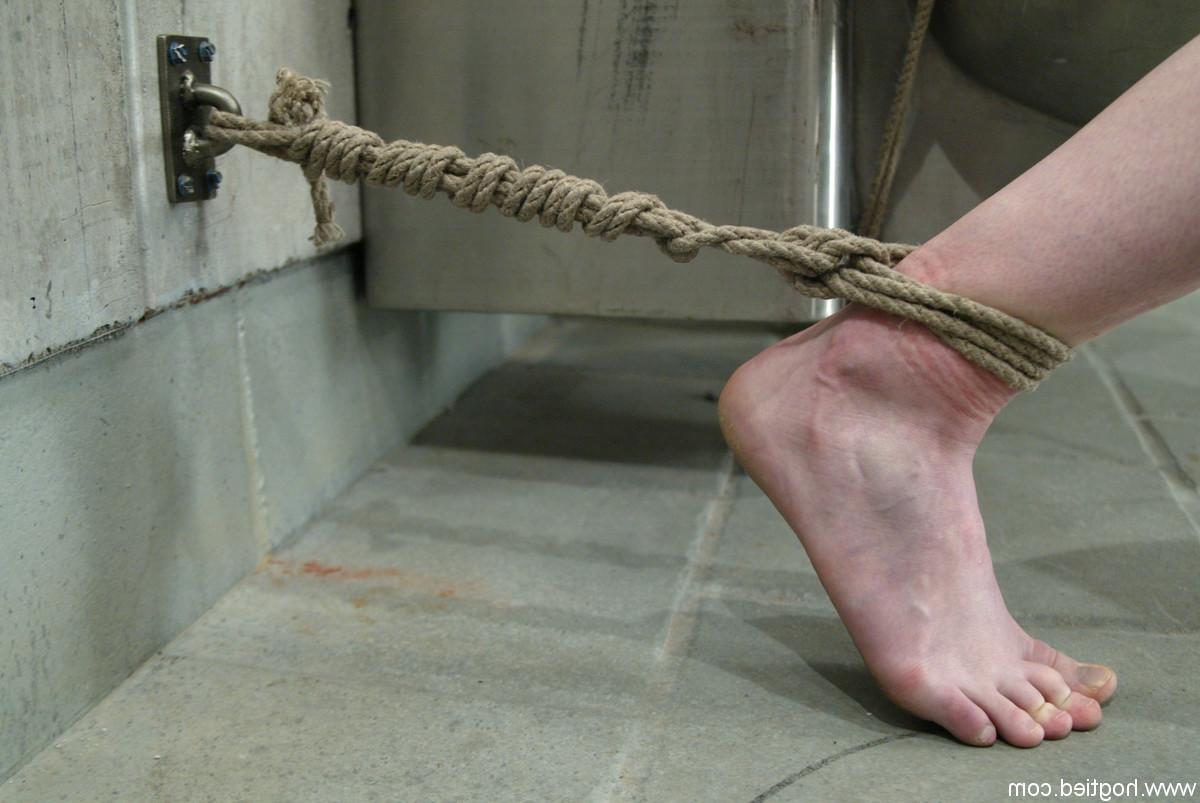 20P Hogtied Lilly, Sgt Major