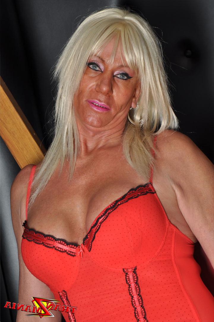 15P tranz mania sexo fotos