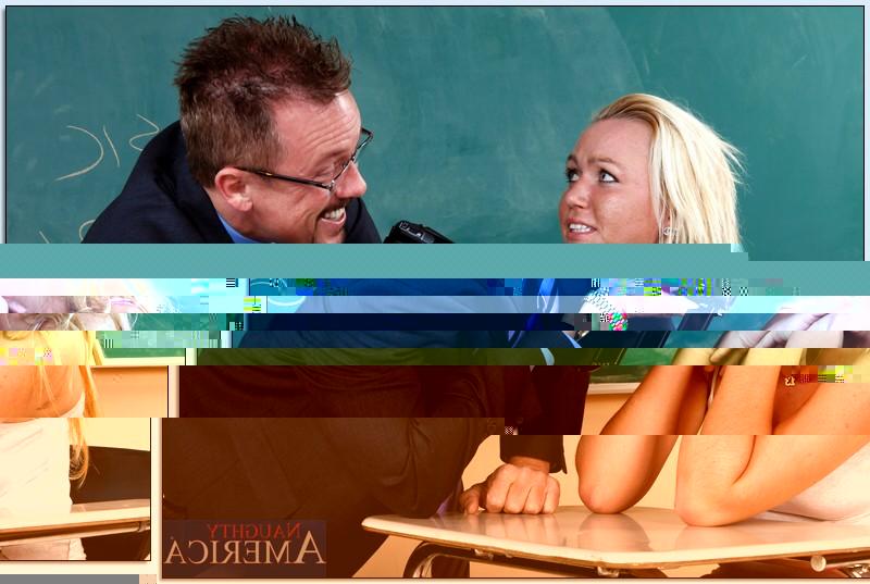 20P A loira querida Emma Heart expõe seu corpo curvilíneo e leva uma surra na escola