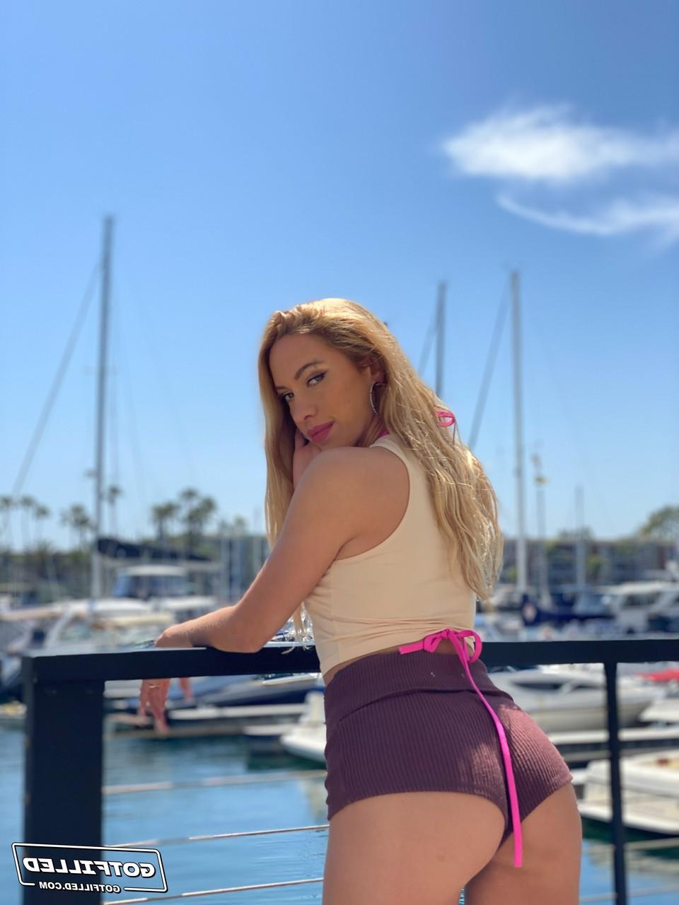 20P Blonde with a big booty Khloe Kapri enjoys wild hardcore sex with a hung guy