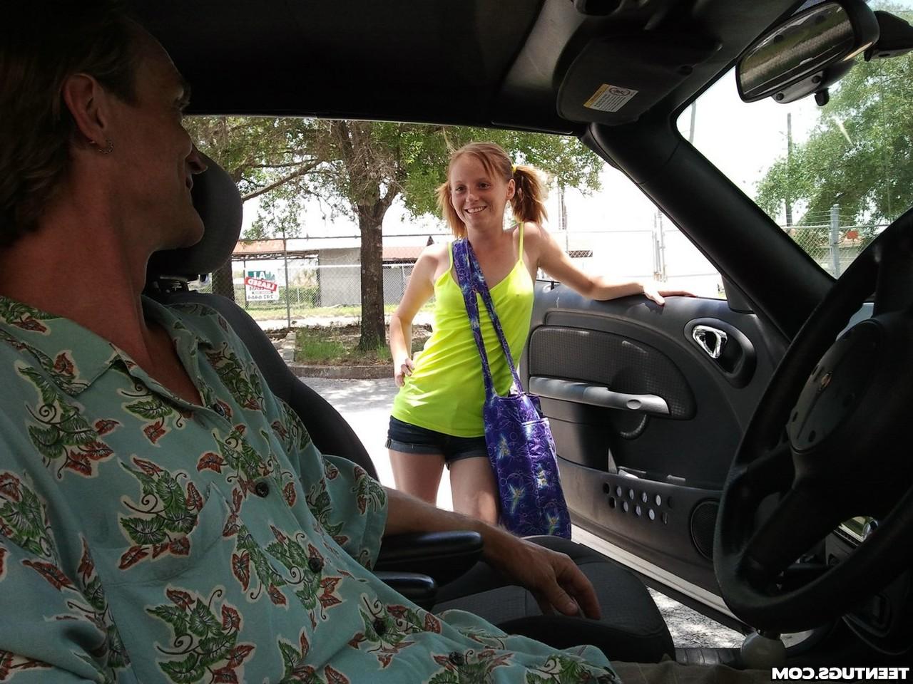 20P Pigtailed teen Alyssa Hart joins an old man in his car & gives him a handjob