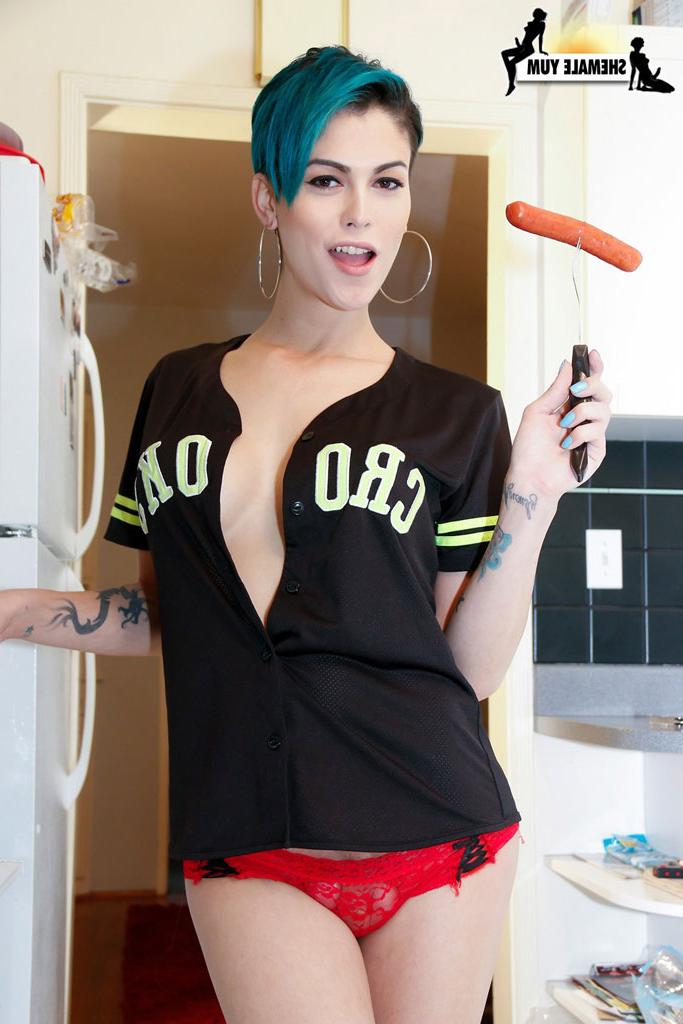 15P Grooby Girls estrelando fotos de nudez de Domino Presley