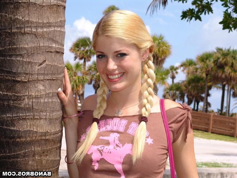 9P Rede Bangbros Charlotte Stokely, Paul