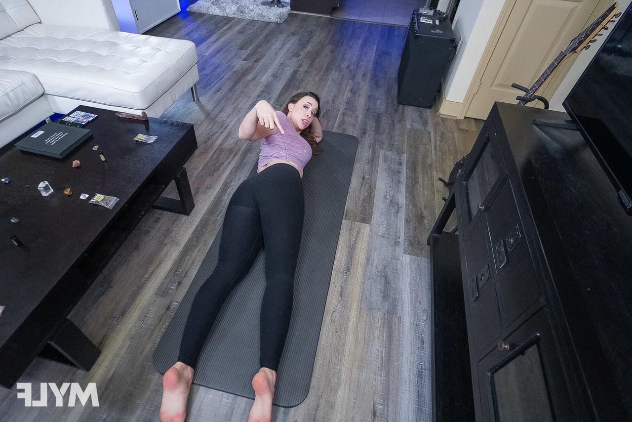 20P Sexy MILF with a hairy beaver Chanel Preston rides a dick in POV