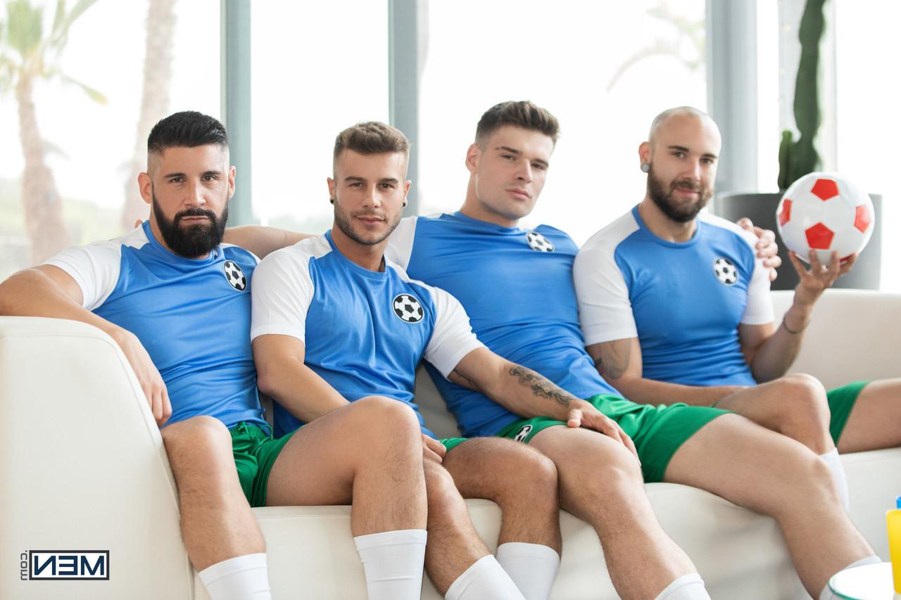 16P Men Com Аллен Кинг, Малик Делгати