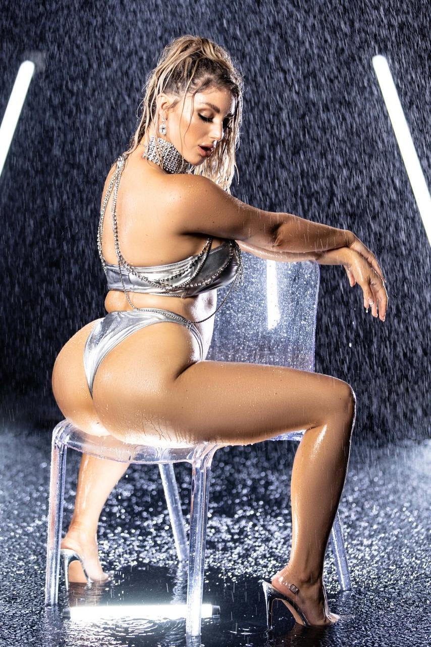 20P Twistys Kayley Gunner