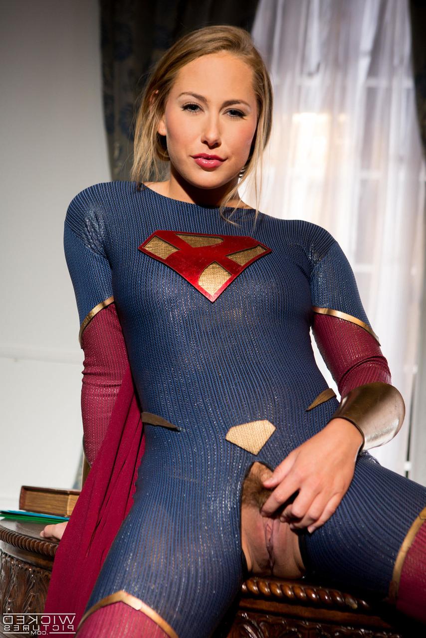 20P Sexy Mulher Maravilha Carter Cruise garganta profunda e fode um pau grosso