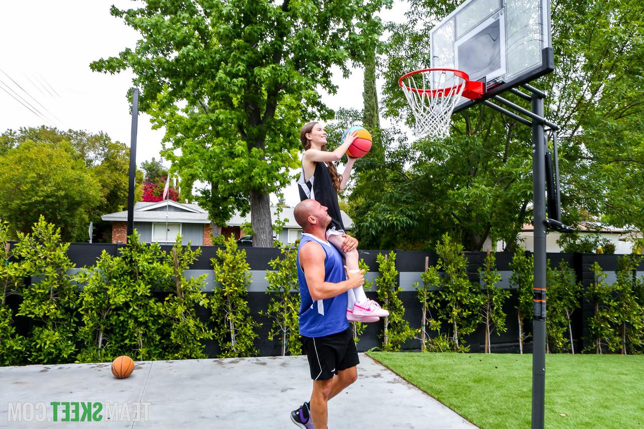 20P Petite basketball player Sia Wood enjoys wild hardcore sex with her coach