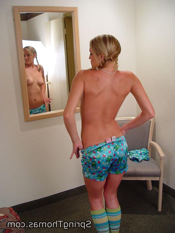 20P Blonde American milf Spring Thomas ass fucked in interracial threeway