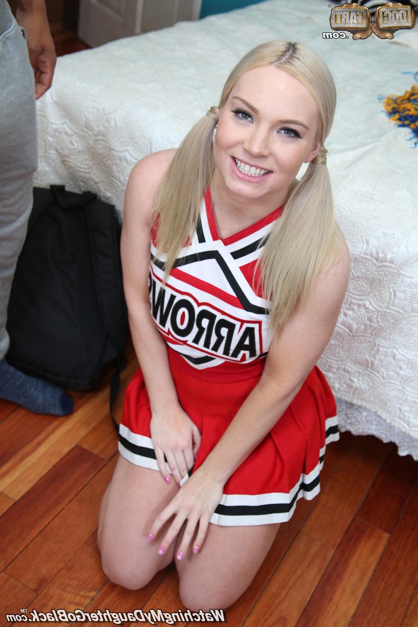 20P La adolescente estadounidense de 18+ Tiff Bannister tiene sexo con 2 hombres negros a la vez