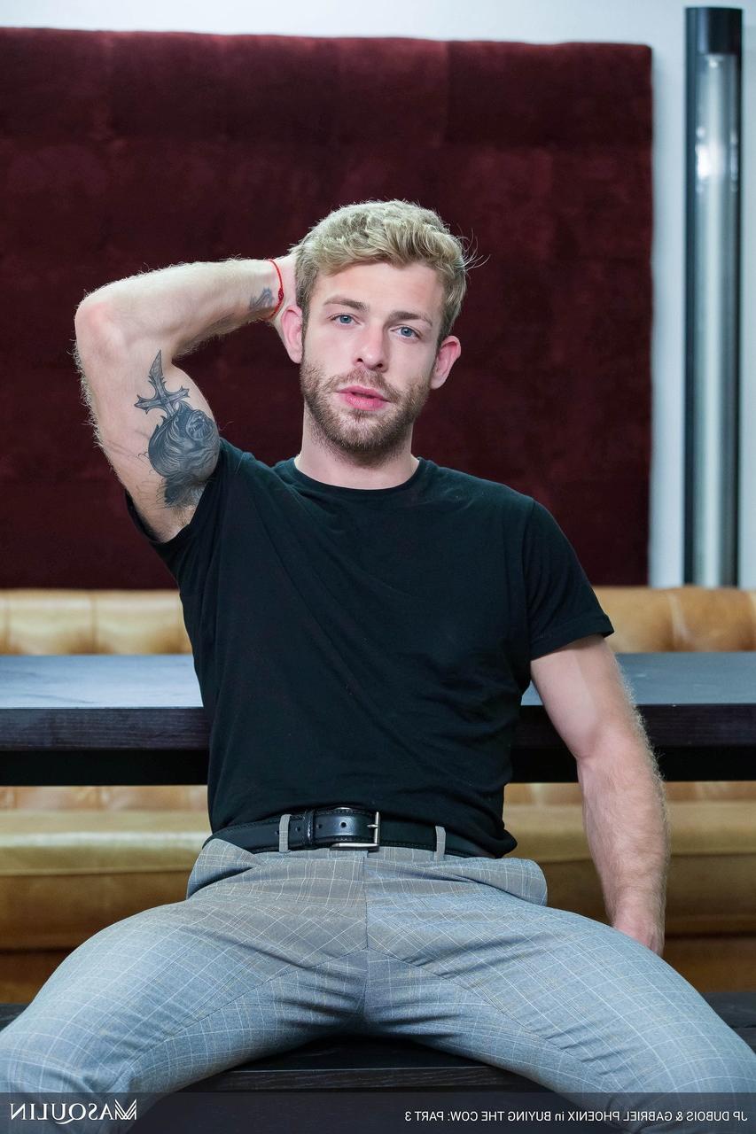 20P Os gays Gabriel Phoenix e JP Dubois se explodem e fazem sexo anal selvagem