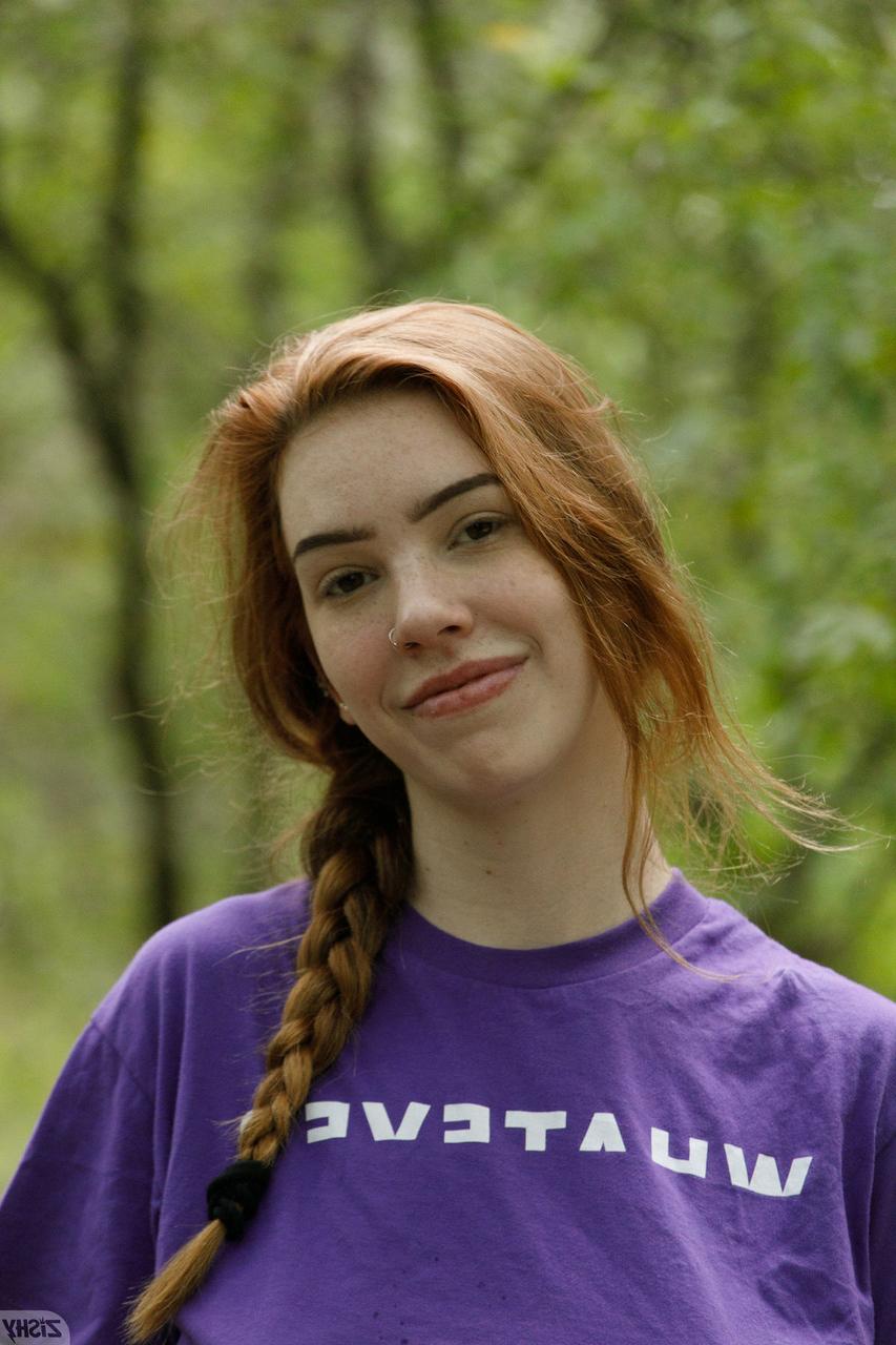 12P Redheaded babe Nala Brooks flashing her phenomenal big tits in public