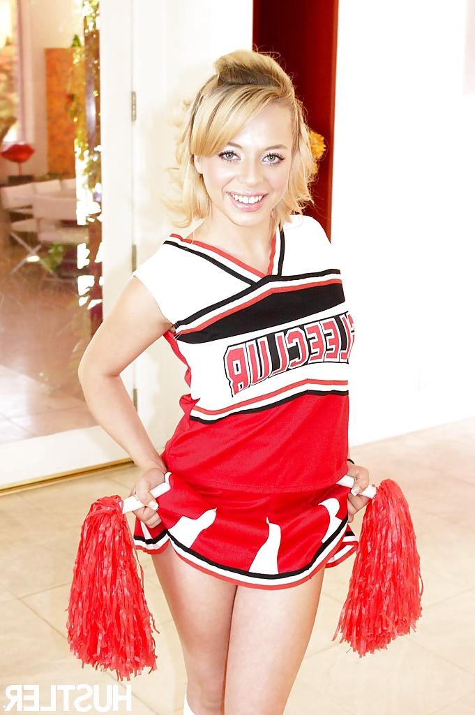 16P 18 year old cheerleader Aurora Monroe strips off her cute uniform