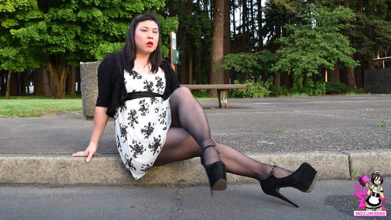 16P Brunette Asian tranny with a fat ass spreads her legs and jerks off her dick