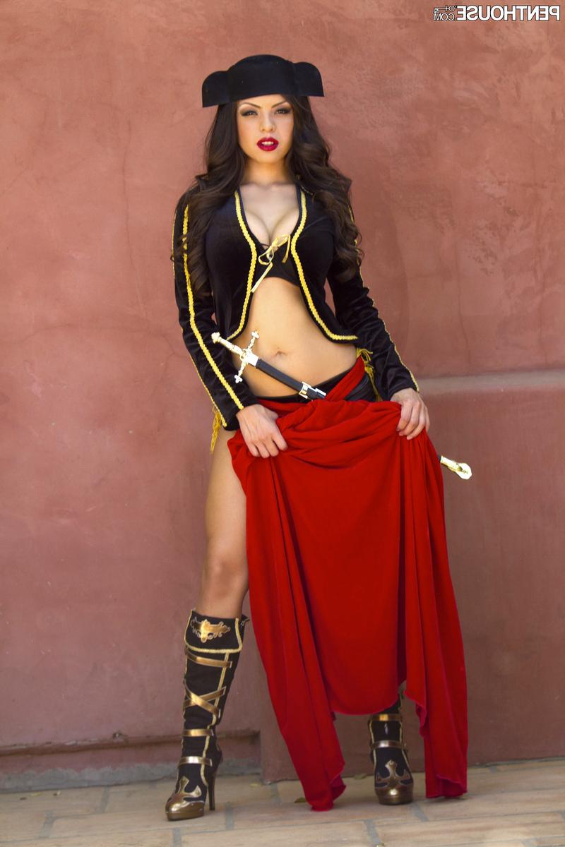 17P Gorgeous brunette Yurizan Beltran models for a centerfold shoot