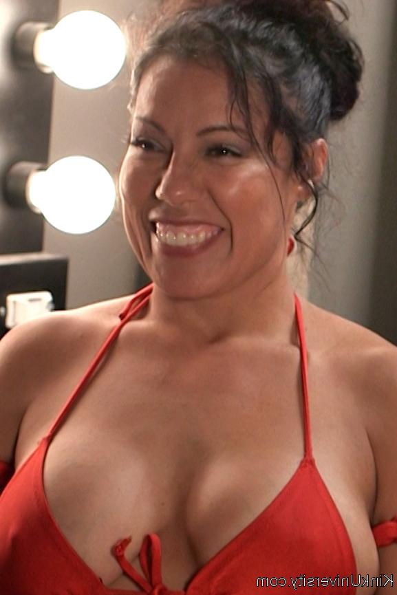 16P Bodybuilders Ariel X and Mistress Kara wrestle while wearing sexy bikinis