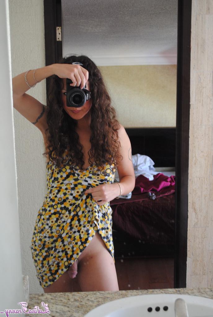 12P Latina Tranny Fotos de Nudez