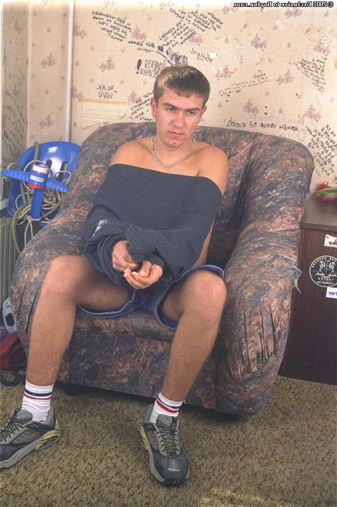20P Boy Fun Kirilov