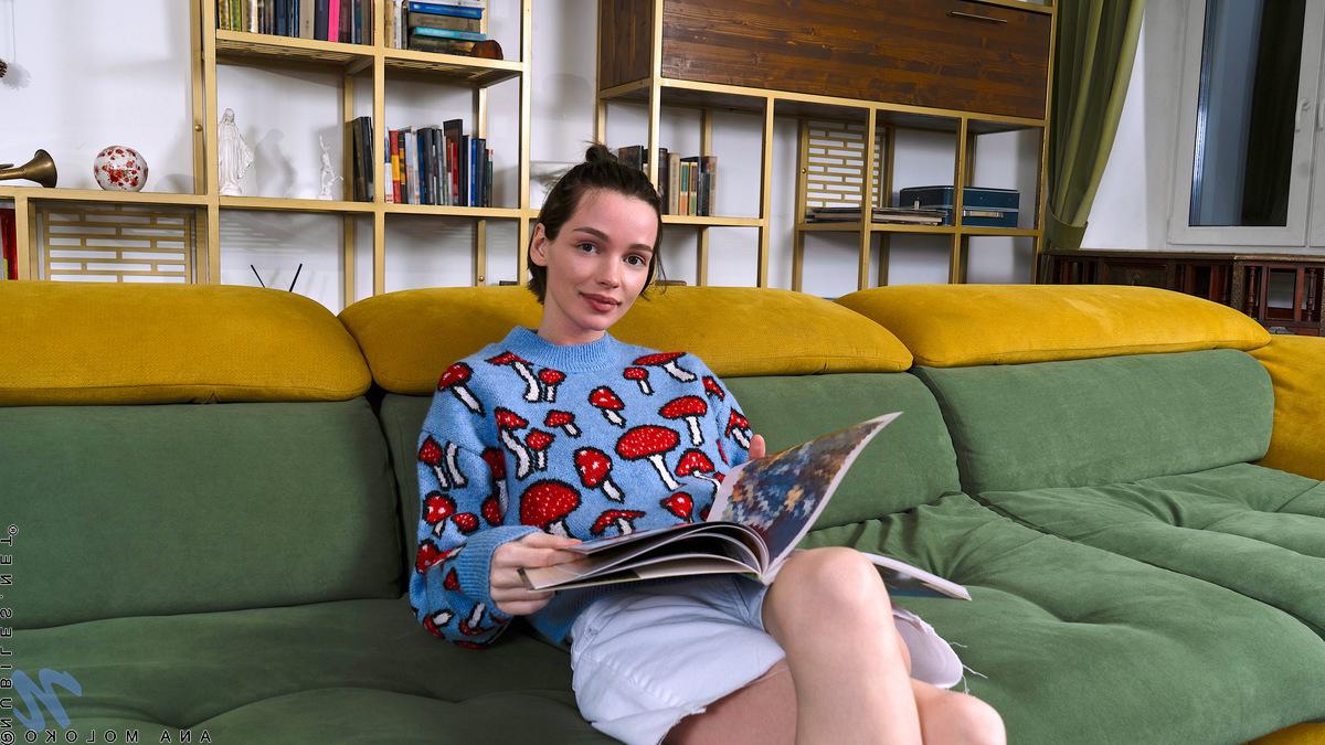 16P Flexible brunette teen Ana Moloko gets totally naked on a sofa