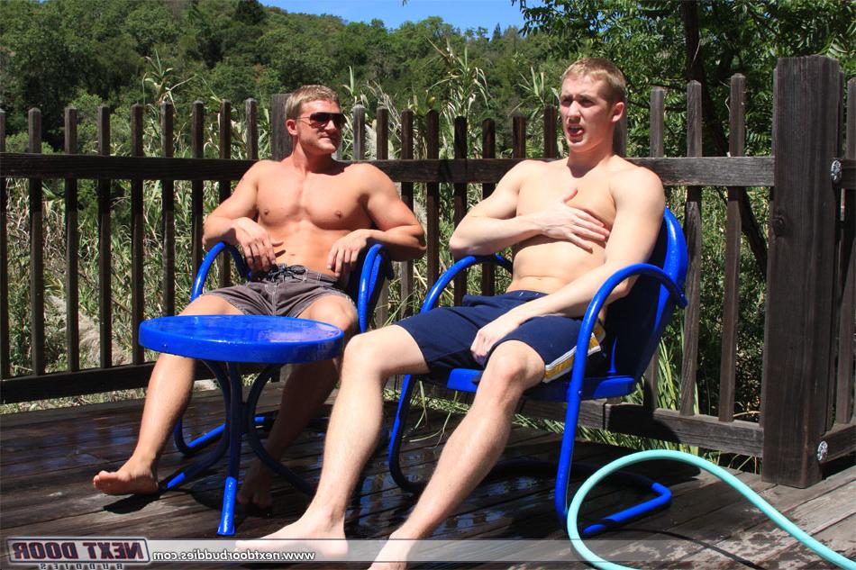 20P La petite blonde Marcus se fait défoncer et facialiser par le gay musclé Mason Wyler
