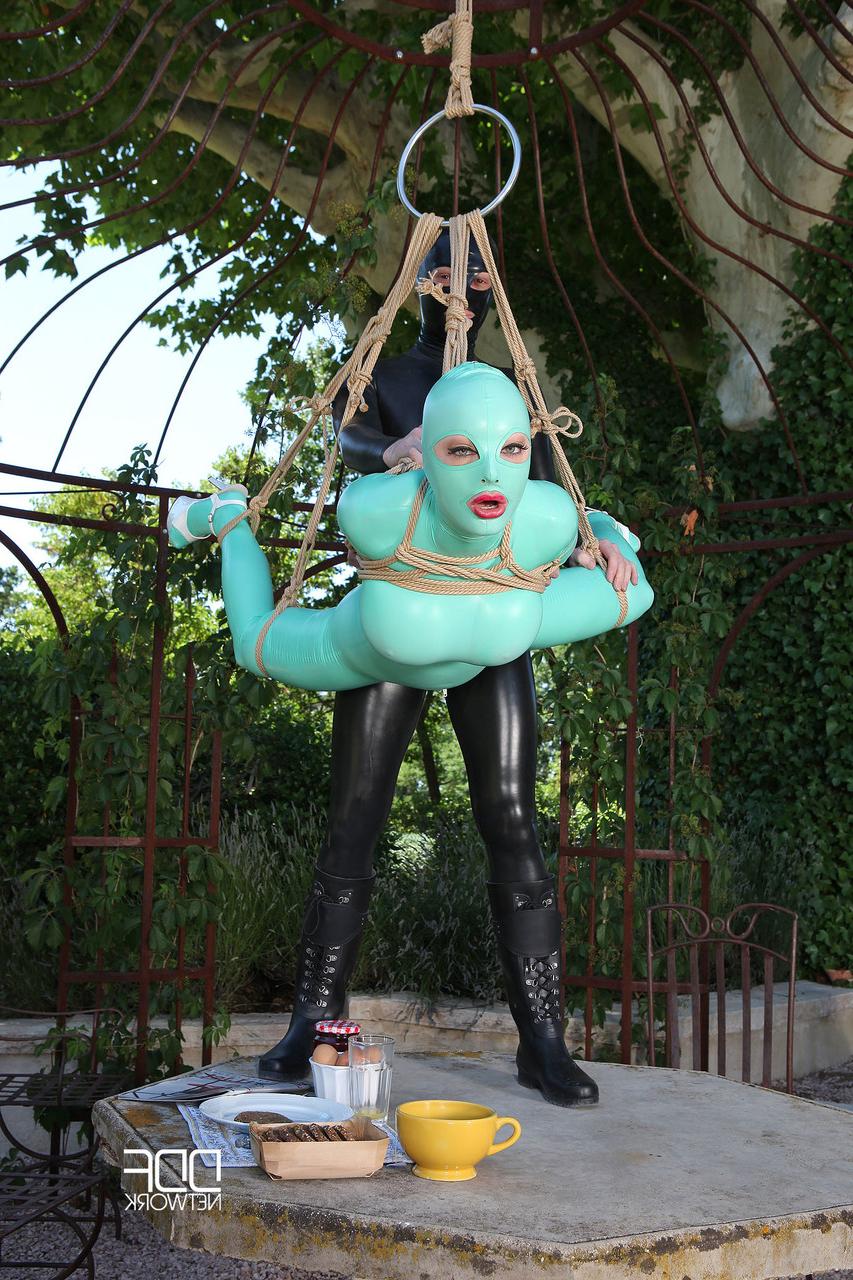 20P Bound slut with red lipstick Latex Lucy gets boned while hanging from a tree