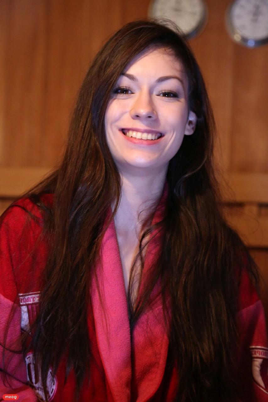 15P Naughty brunette Arwen Gold shows her pussy while with an old man in the sauna