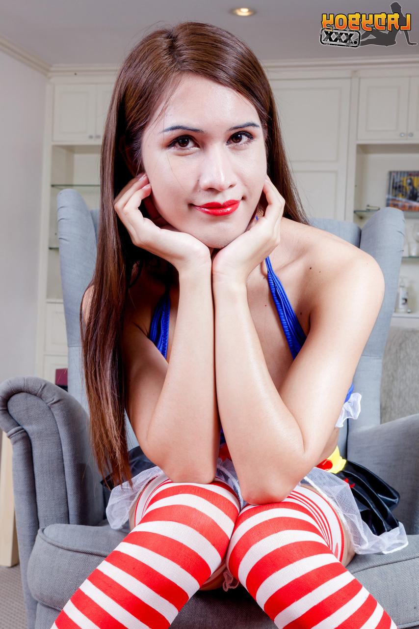 16P Asiatisches TGirl Penny
