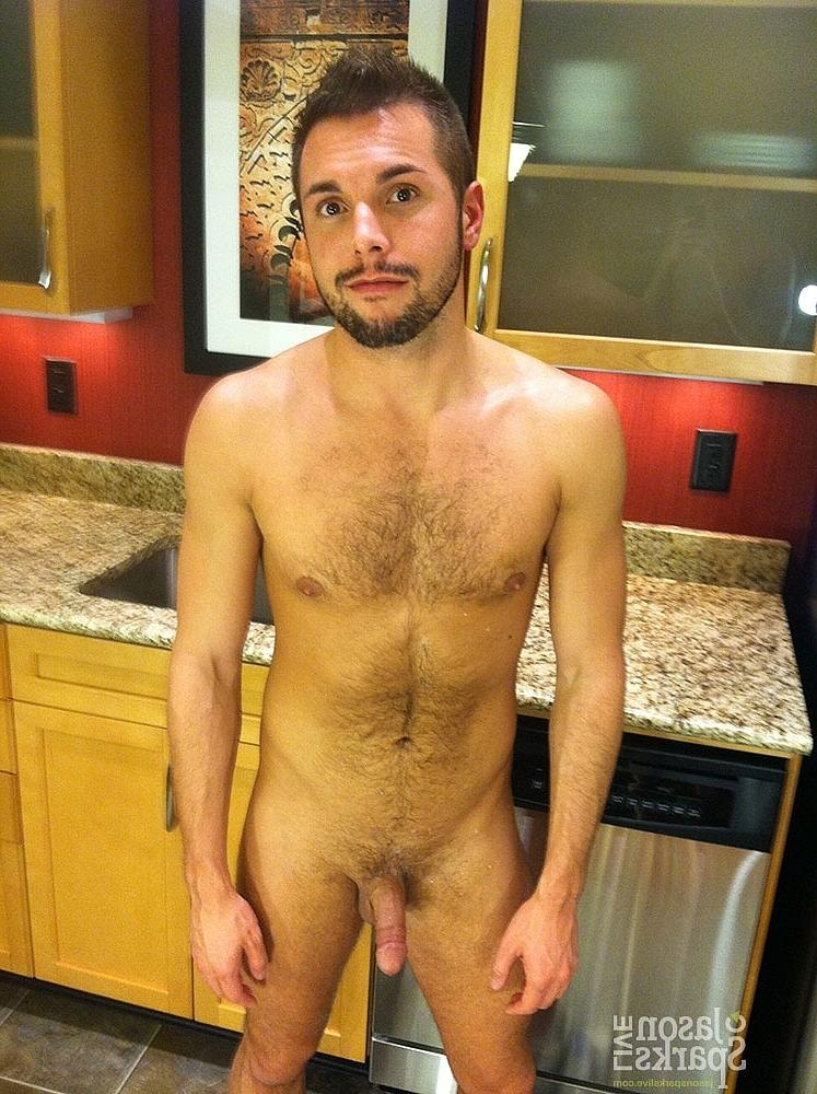 13P Zack Taylor gets bent over the kitchen counter & boned by gay boy Luke Andrews