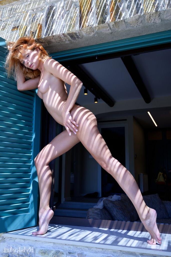 16P Rylsky Art protagonizada por Marta Gromova Fotos porno desnudas