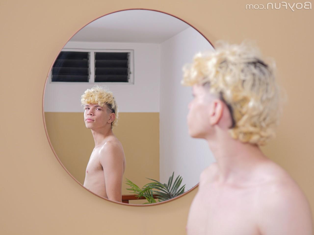 20P Menino divertido Melo Príncipe