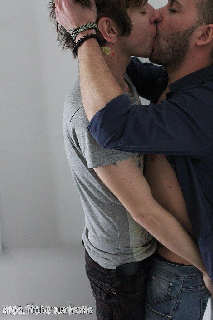 20P Tiny twinks Nic Naughty & Timothy Teaser give each other a BJ and rimjob