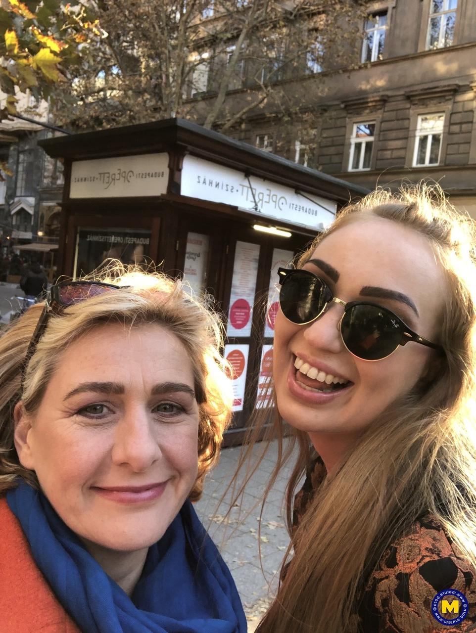 16P Old and young lesbians end up in bed having sex on their first date
