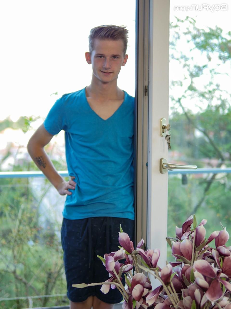 20P Boy Fun ALEX LAW