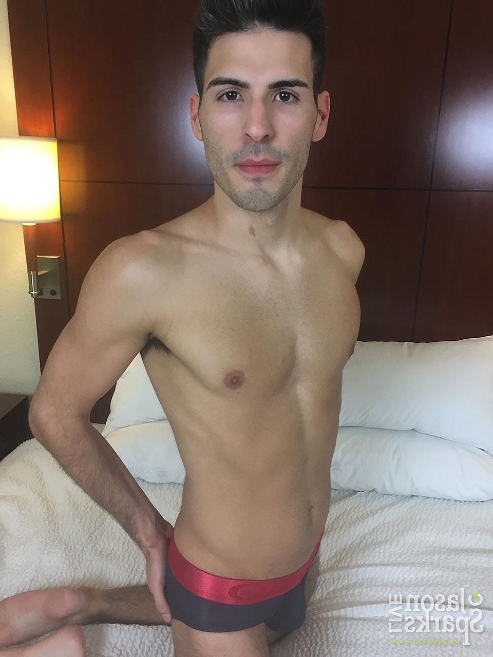 20P Feminine gay hottie Jake Archer getting screwed doggystyle by Brogan Reed