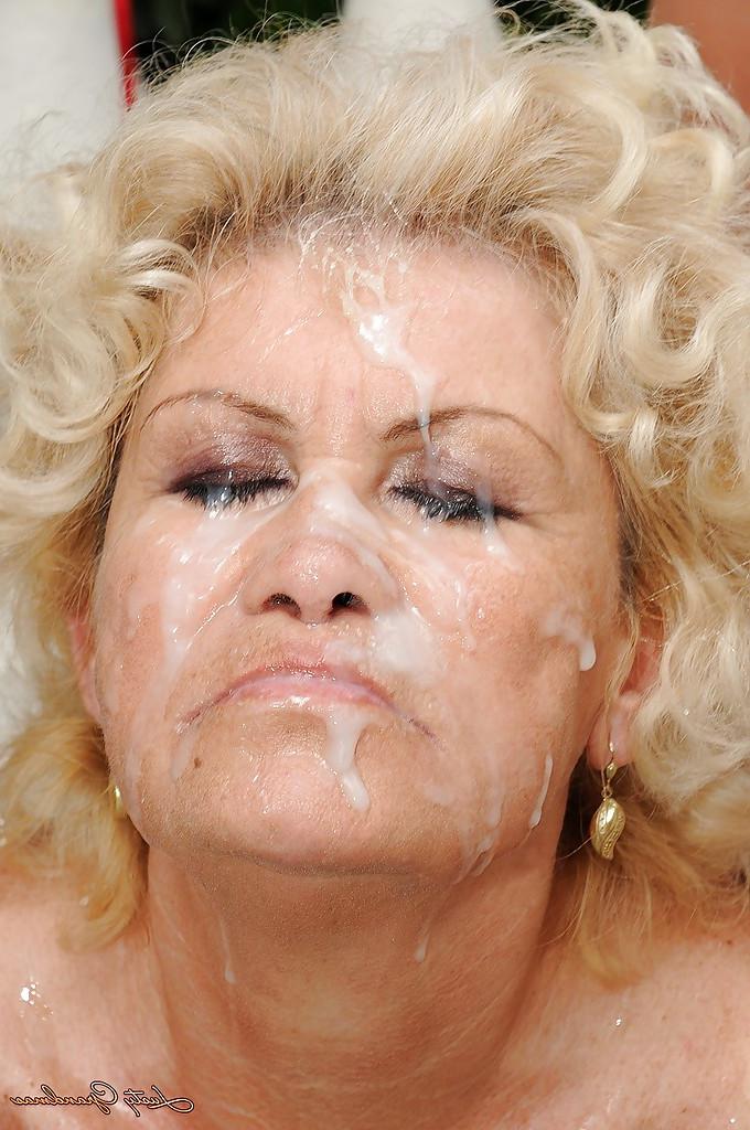 16P Filthy granny with big round jugs gets blowbanged and bukkaked outdoor