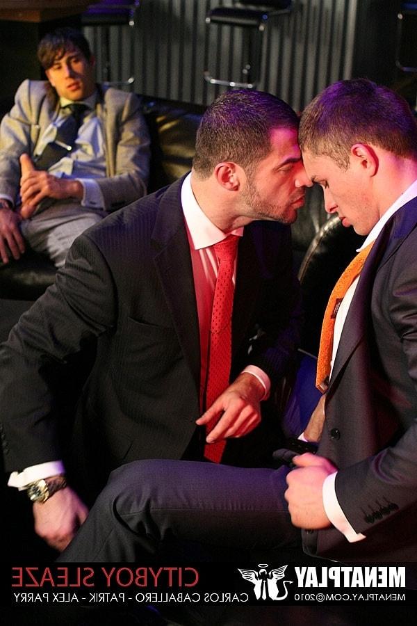 16P Businessmen Alex Parry, Carlos Caballero & Patrik fuck in a gay office 3some