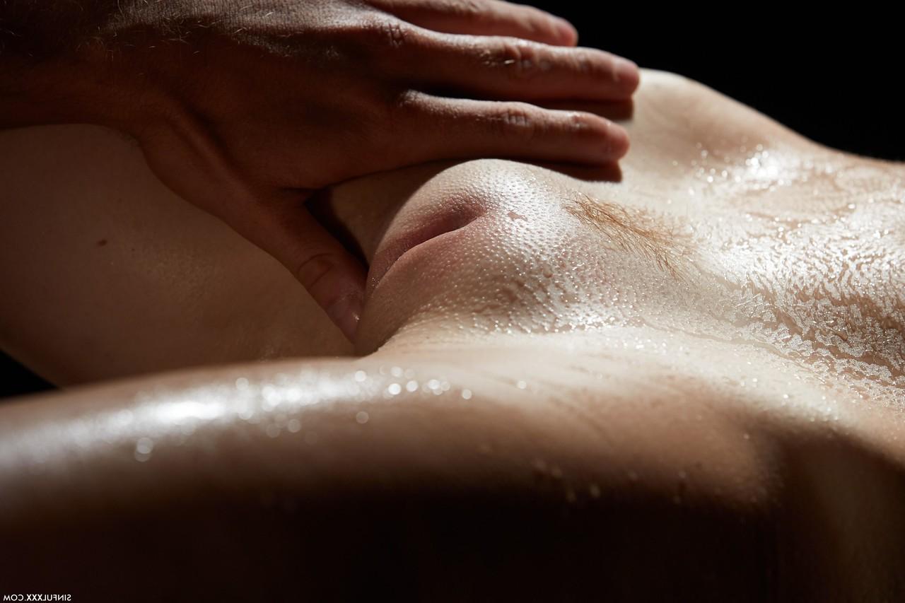 20P La tetona Kattie disfruta del sexo duro durante un masaje sensual